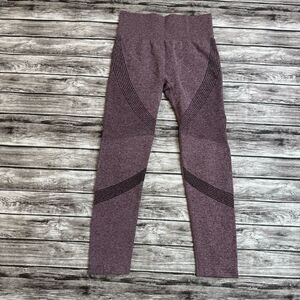 Unbranded Women's Butt Enhancing Workout Leggings Medium Plum Purple Athletic